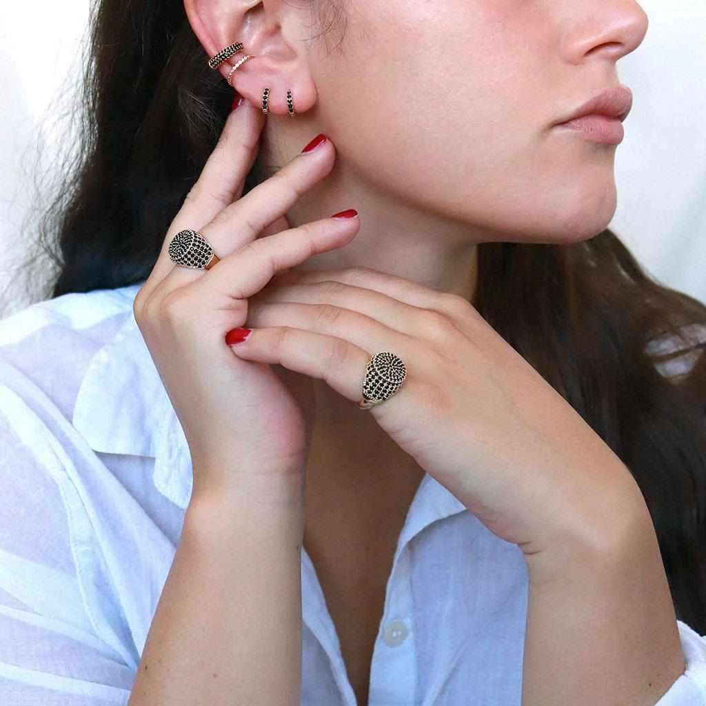 Clear crystal gold conch cuff earring - Image 12